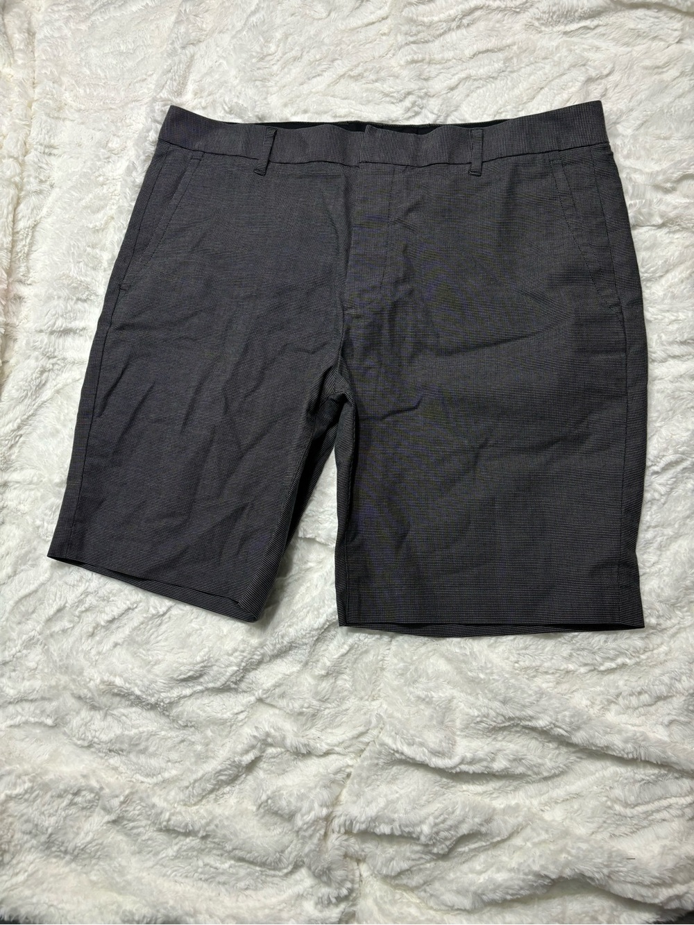 Men’s Bonobos Black/Gray Tuesday Shorts Size 35 9” Inseam Golf Office Business